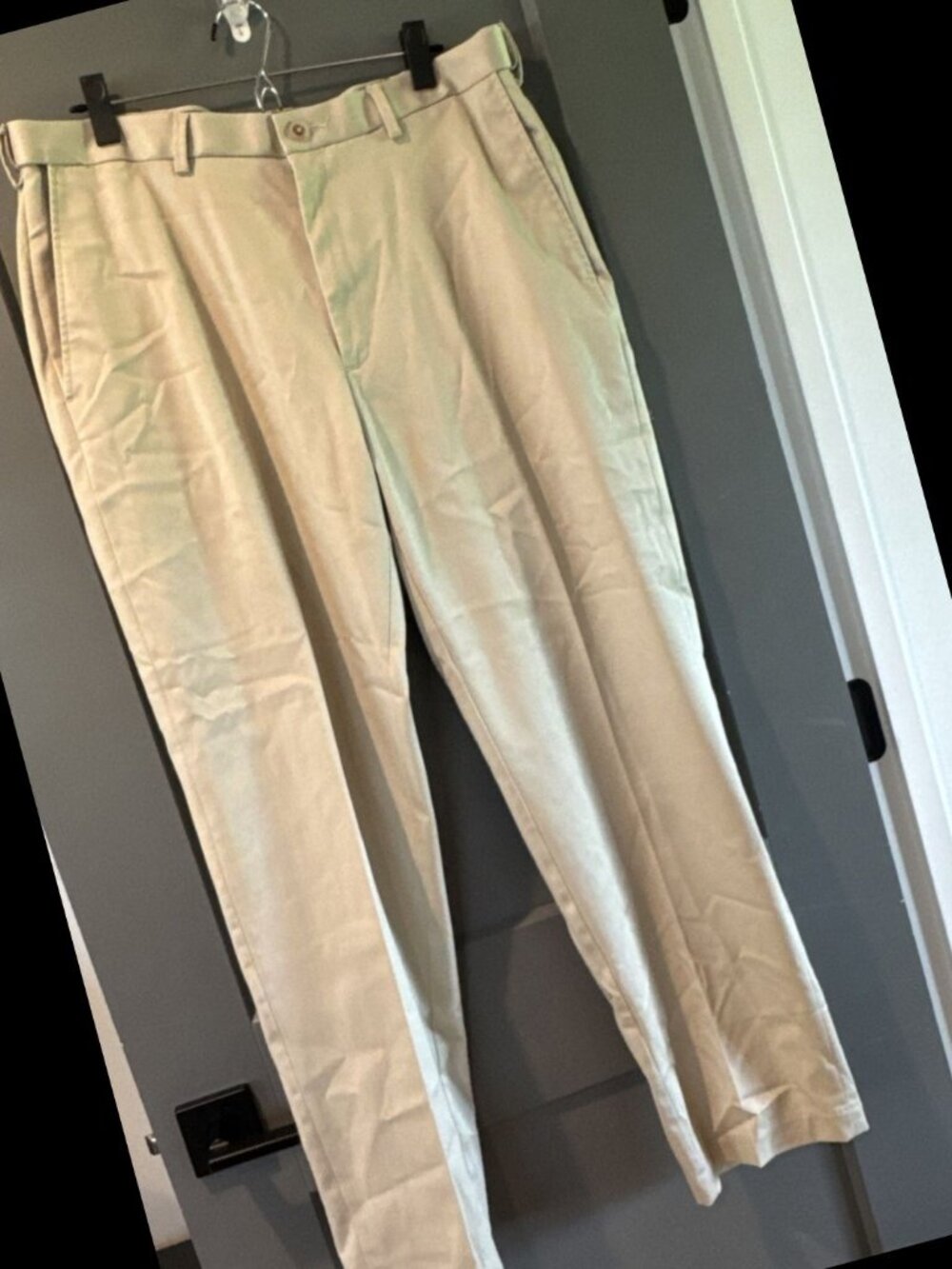Haggar Mens Premium No Iron Khaki Pants classic Fit beige tan Brown 36x31